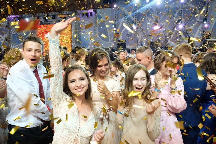 В каком формате в ЛНР пройдут выпускные вечера в 2023 году