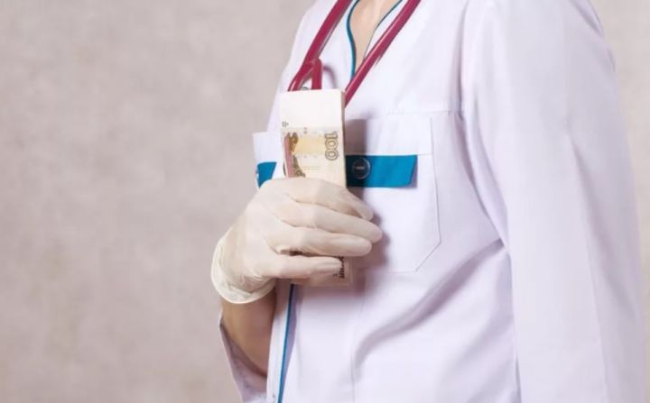 Правительство ЛНР утвердило категории медработников, которые получат соцвыплаты в 2023 году