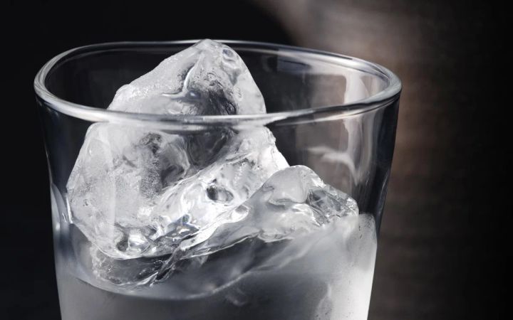 Настали жаркие деньки: что пить, чтобы утолить жажду