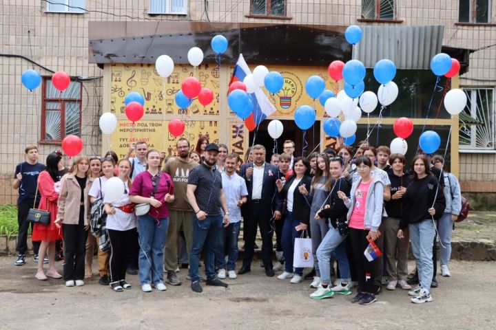 Долгожданное открытие: «Наш центр» теперь в Лутугино