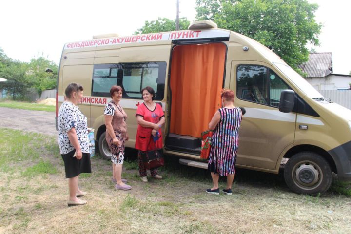 Медосмотры проходят по всем правилам: о работе ФАПов в Краснодонском районе