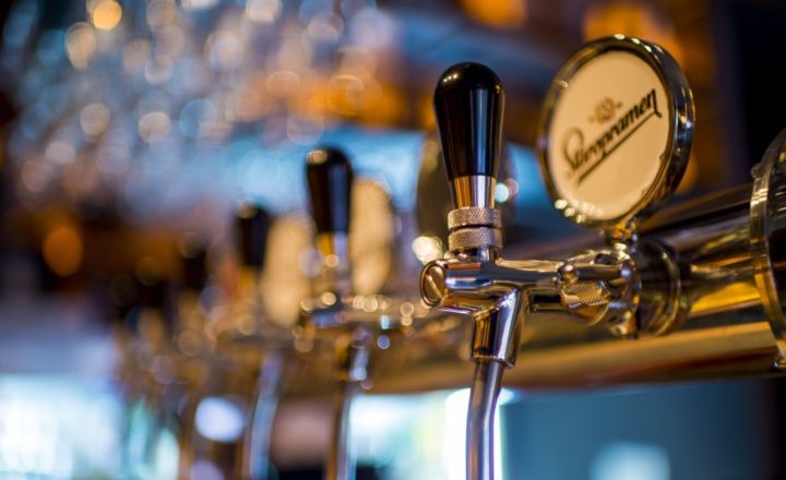 В Свердловске запретили продавать спиртное в субботу 24 июня