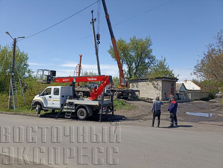 Электросети без внимания не останутся: РЭС проводит масштабные работы в Свердловске