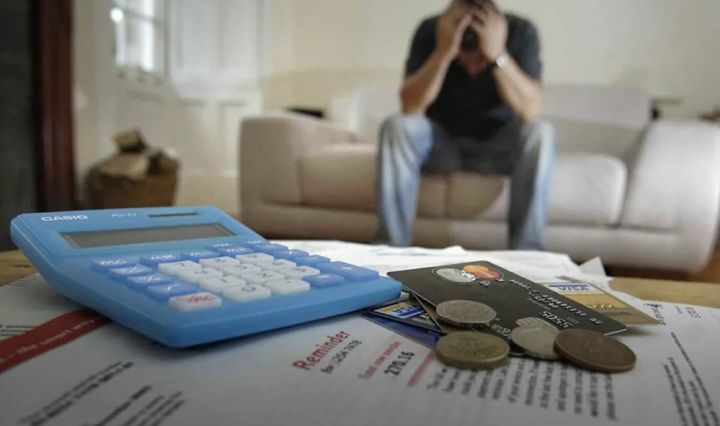 Госдума запретила взыскивать просроченные долги с жителей ЛНР и ДНР до 2026 года