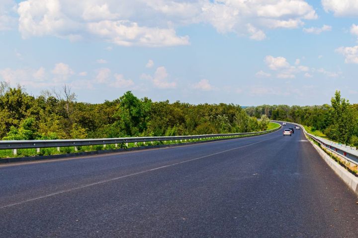 Хуснуллин сообщил, какие междугородние трассы в ЛНР отремонтируют в 2023 году