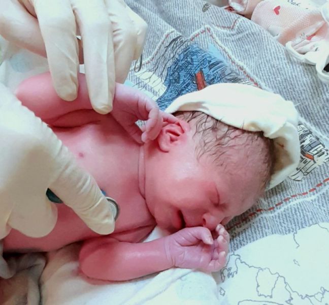 Врачи из Красного Луча и Башкортостана спасли младенца с асфиксией