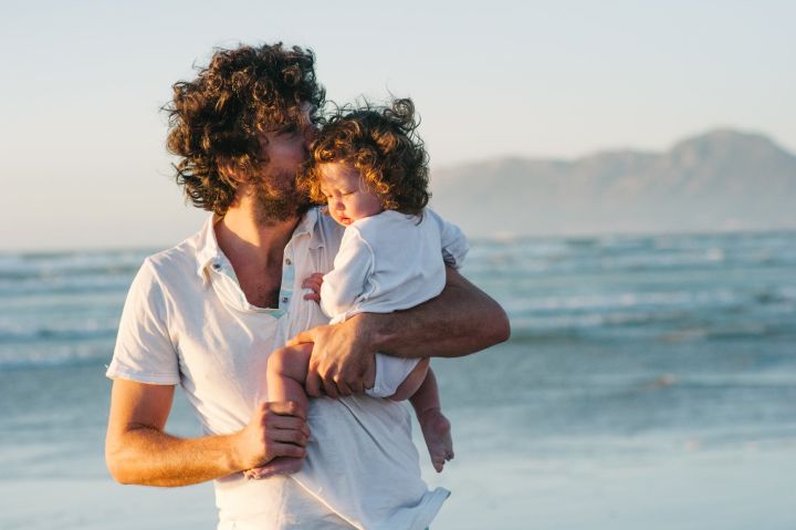 В Госдуме предложили ввести «Отцовскую карту»