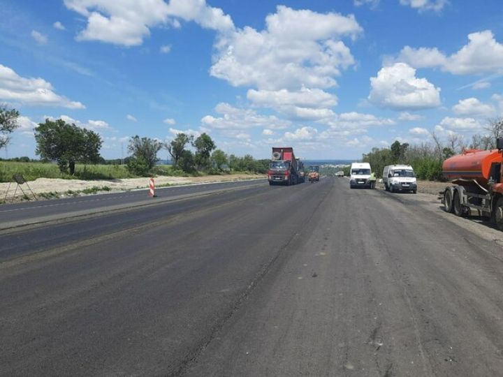 Ремонт дороги от Луганска к Счастью завершат в августе