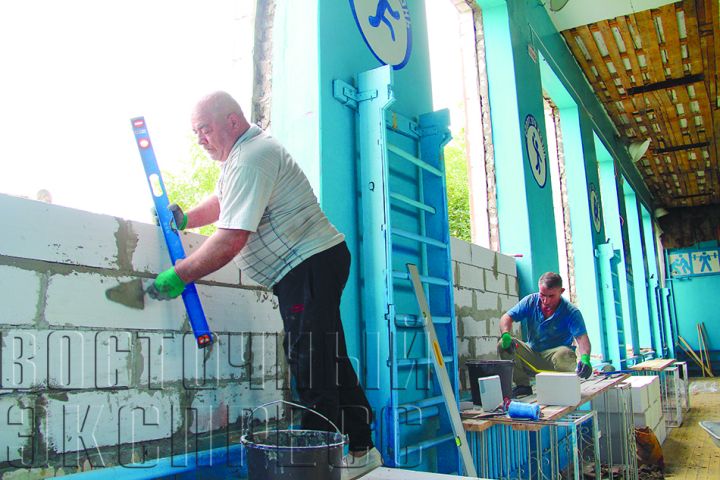 Капремонт спорткомплекса «Шахтёр» идёт в Свердловске