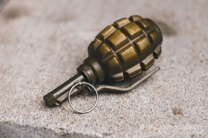 В одном из населённых пунктов ЛНР взорвалась граната на территории детского интерната: есть пострадавшие