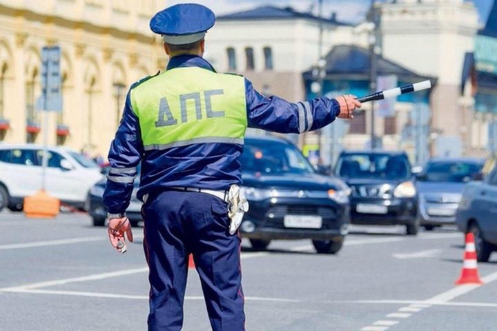 Неправильные фары и лампочки: с 1 сентября в ЛНР начнут штрафовать водителей за определённые неисправности автомобиля