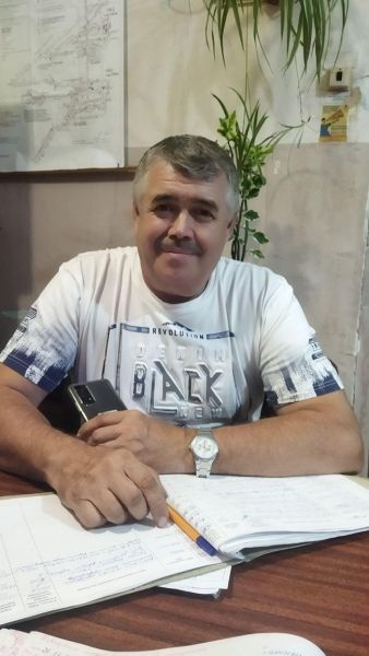 Счастливый человек и профессиональный шахтер Николай Изварин из Краснодонского района