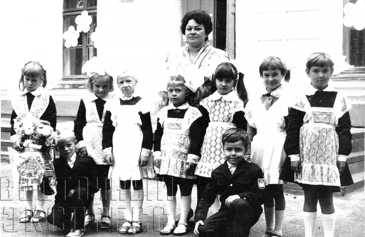 «Тогда я решила – стану учителем»: о свердловчанке Галине Ермолаевой, посвятившей школе 30 лет