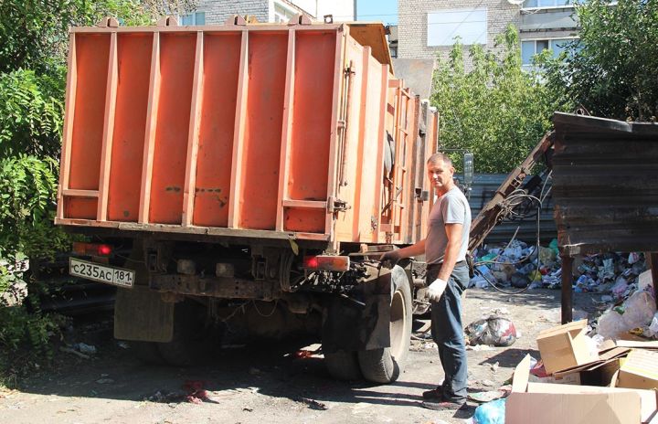 Сколько платить за вывоз мусора и когда Краснодон приведут в порядок - отвечает «Чистый город»