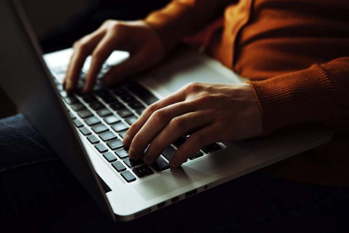 Минцифры разработало аналог «Госуслуг» для жителей ЛНР и ДНР