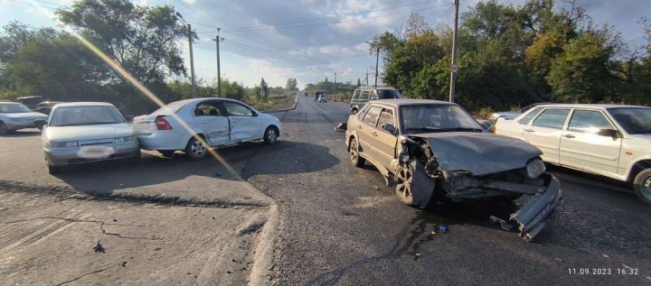 В одном из городов ЛНР в результате ДТП пострадал годовалый ребёнок