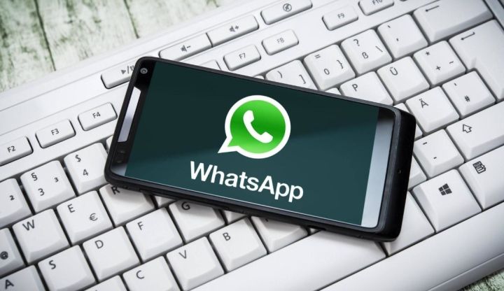 В Госдуме пригрозили блокировкой WhatsApp в России