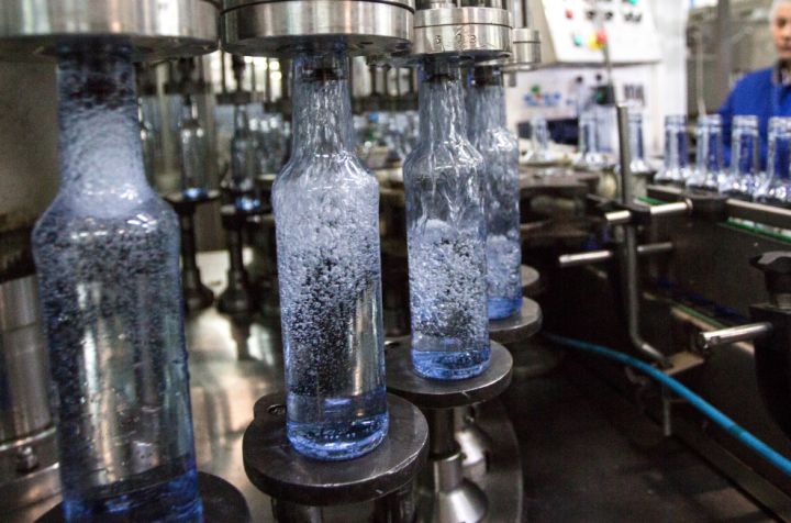 В России значительно может подорожать водка: сколько придется платить за пол-литра?