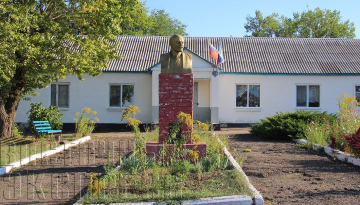 Как живут люди в селе Панченково Свердловского района, что соседствует с Ростовской областью