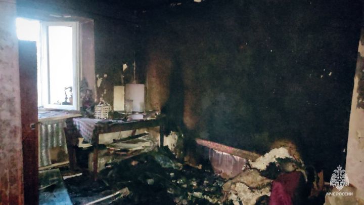 В Свердловске в районе Интерната горела квартира: есть погибшие