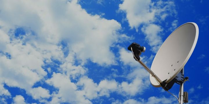 Телевидение подключат многим: в ЛНР и ДНР к концу года установят больше 150 тыс. комплектов спутникового ТВ