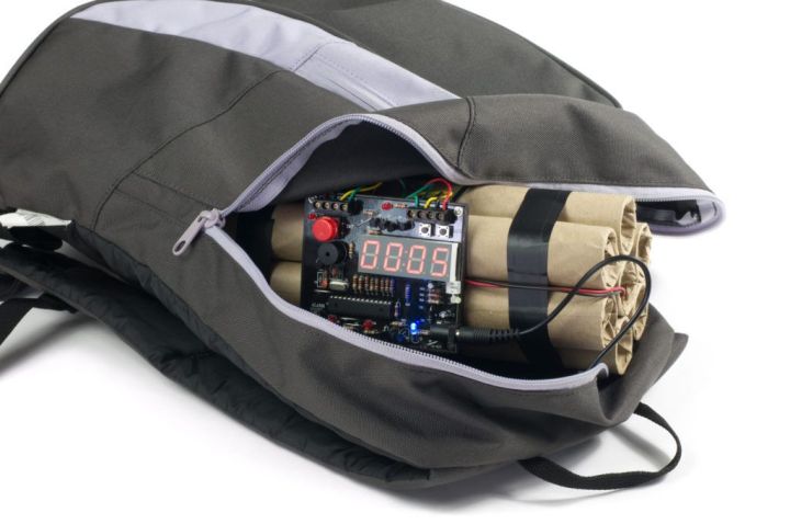 Взрывоопасные находки: что стоит знать детям и взрослым при обнаружении мин?