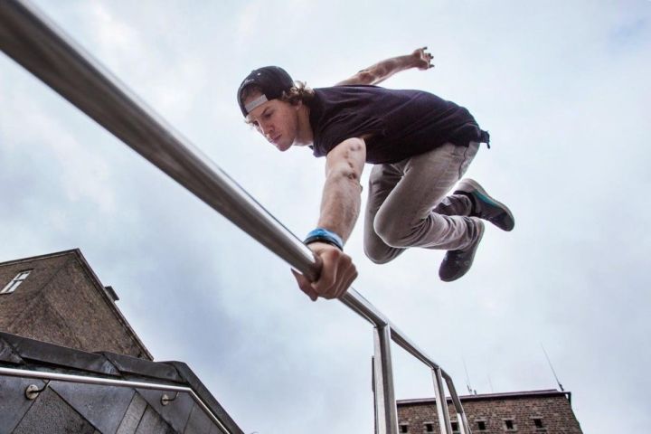 Паркур и трикинг: в Луганске состоится развлекательная программа от российских спортсменов