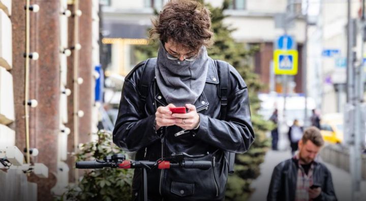 Шпион в телефоне: какие мобильные приложения могут красть личные данные и деньги