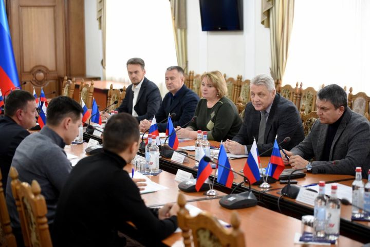 В ЛНР построят новый завод