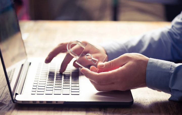 Иностранные спецслужбы распространяют в ЛНР вредоносные сайты