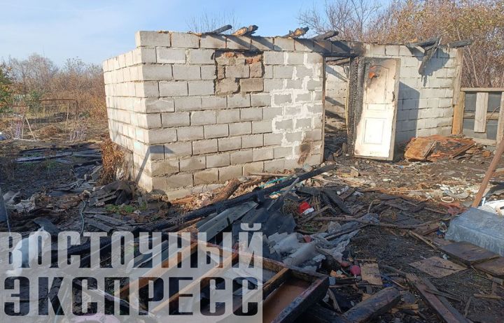 Короткое замыкание стало причиной пожара в Свердловске