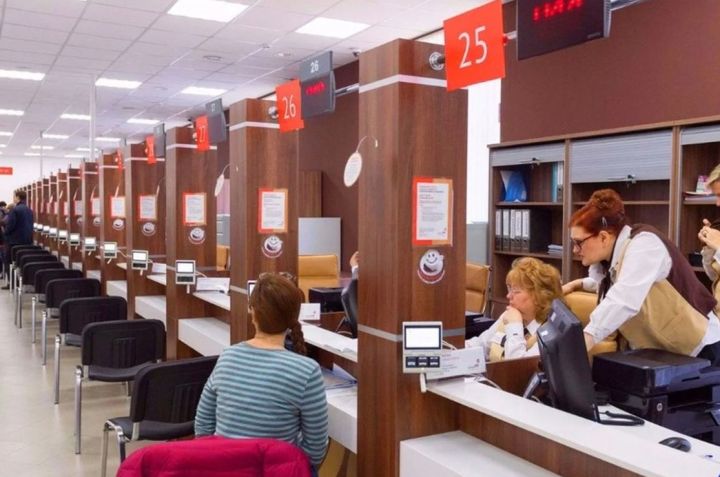 Не приходите заранее по четвергам и ждите больше услуг: что изменится в работе МФЦ в ближайшем будущем