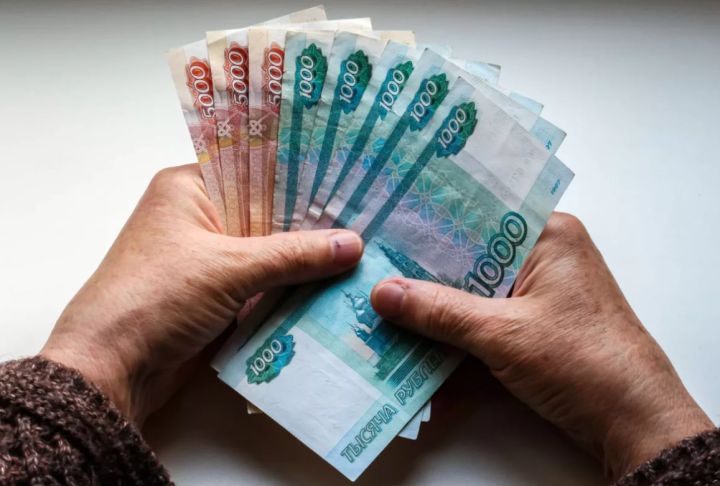 В России в 2024 году МРОТ вырастет на три тысячи рублей