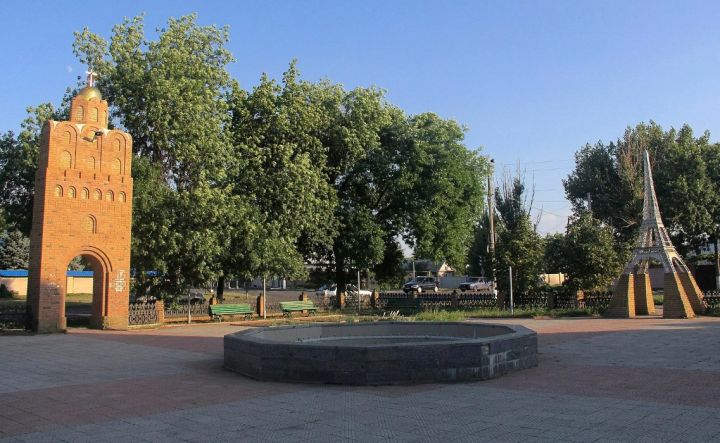 Что будет с водой в Свердловске, когда отремонтируют дома и почему коммунальщики бездействуют – отвечает Сухачёв