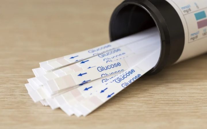 Диабетикам в ЛНР будут выдавать тест-полоски для определения уровня глюкозы бесплатно