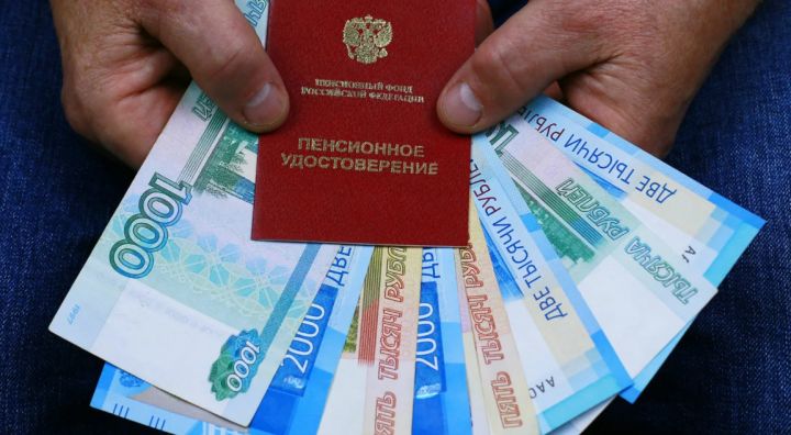 Соцфонд в ЛНР пересчитает размер пенсии по российскому законодательству за весь минувший год