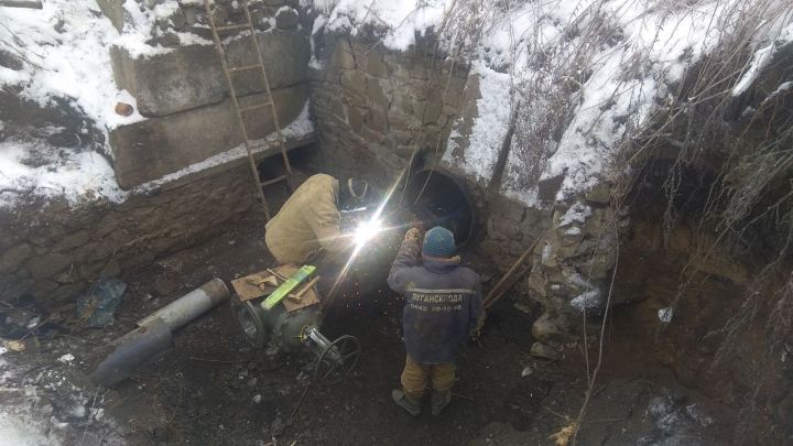 Водоснабжение будет стабильным: «Лугансквода» запустила очередной отремонтированный водовод