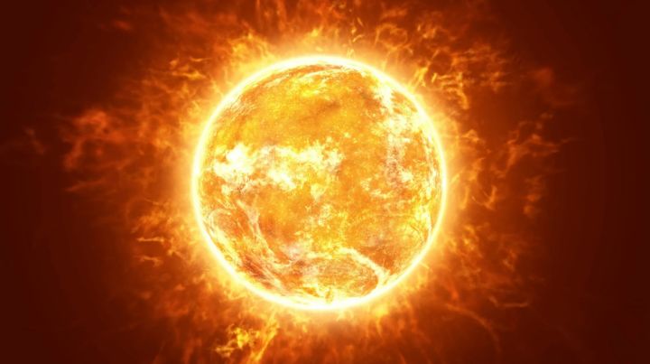 Нарушится работа электроники и изменится погода: учёные предсказали пик магнитных бурь на солнце в 2024 году