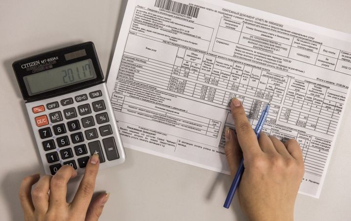 А квитанции где? Жители ЛНР третий месяц подряд «опаздывают» с оплатой за свет, чья это вина?