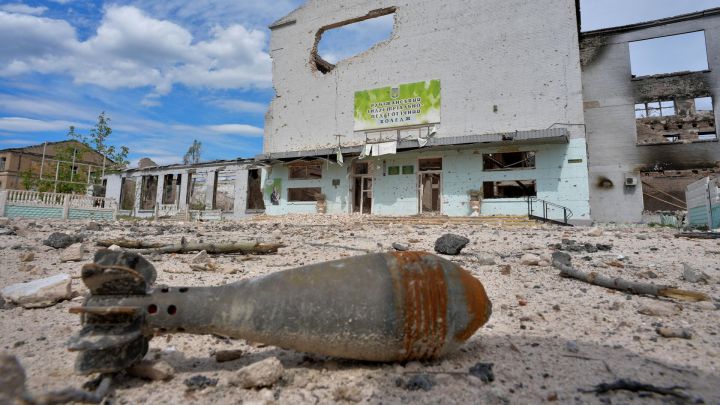 ВСУ за утро 18 раз обстреляли Рубежное из американского вооружения