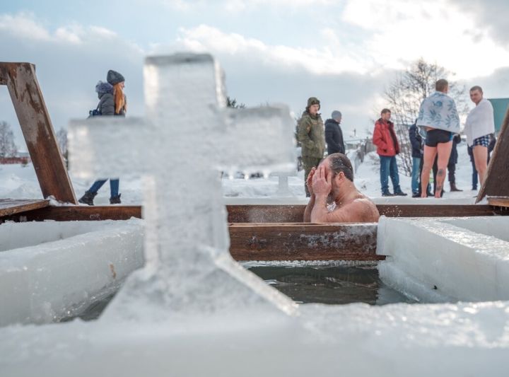 Для луганчан 19 января организуют подвоз горожан к крещенской купели