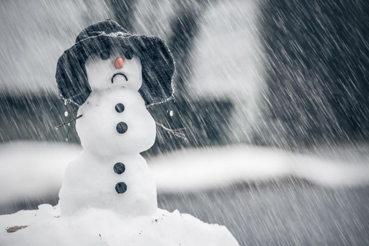 Дождь, мокрый снег и сильный ветер: синоптики рассказали о погоде в ЛНР 18 января