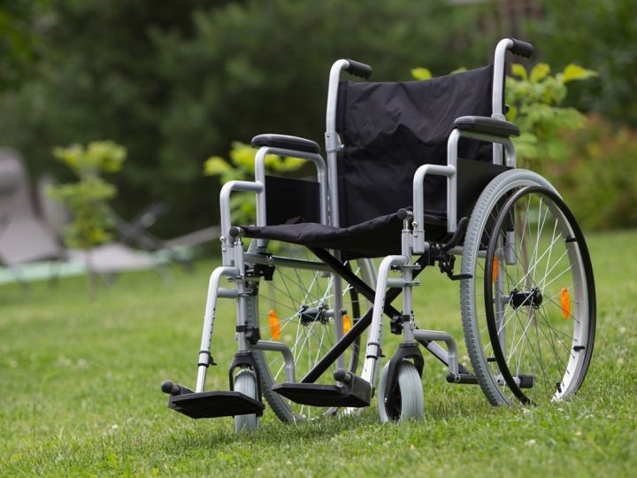 До 24 дней в год: в России отец может взять оплачиваемые выходные по уходу за детьми-инвалидами