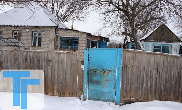 Диане, которой пытались вывести вшей бензином, было 11 лет: подробности трагедии, потрясшей весь Свердловск