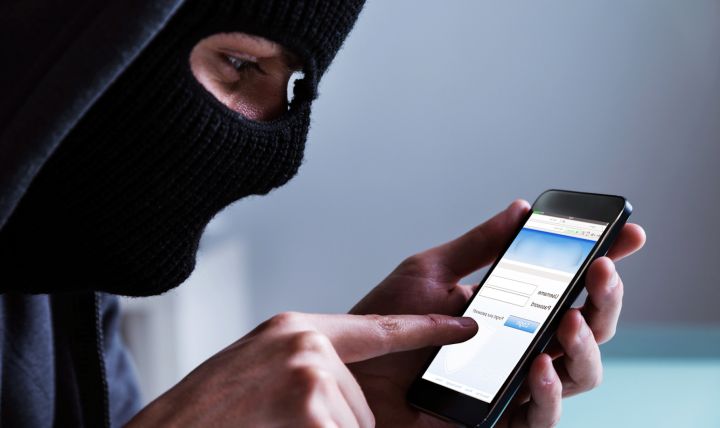 Не поддавайтесь на уловки: МКС предупреждает о фейковом сборе данных от имени компании