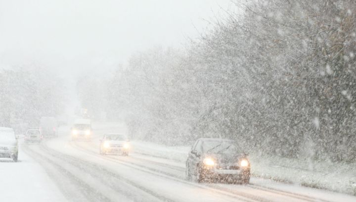 Автомобилистов ЛНР попросили воздержаться от поездок по трассе М-4 «Дон» из-за предстоящего снегопада