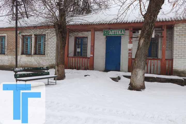 Сказ о том, как жителям посёлка Калининский Свердловского района приходится добираться в аптеку за 10 км