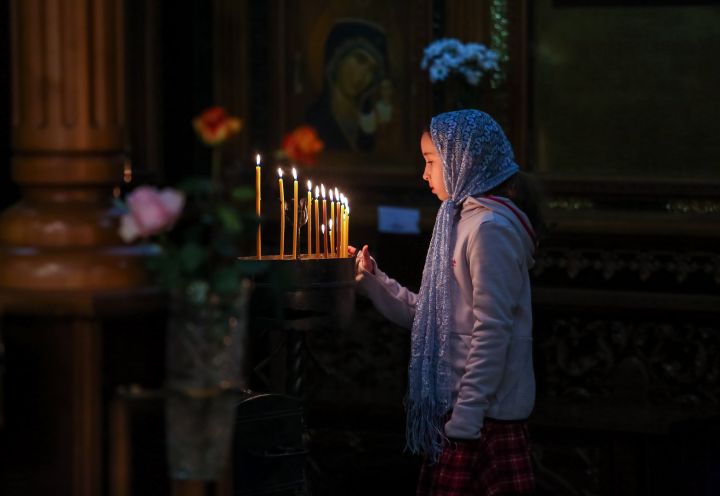 Нельзя пересчитывать деньги и стричься: что нужно делать на Сретение Господне 15 февраля, чтобы не знать беды в 2024 году