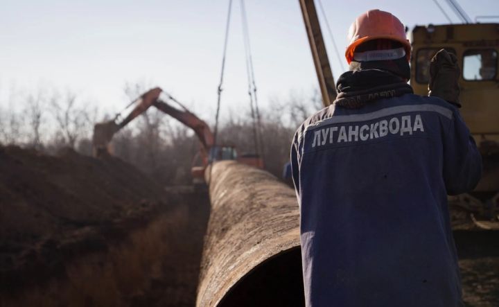 Зарплаты - до 53 тысяч: «Лугансквода» ищет работников на некоторые должности