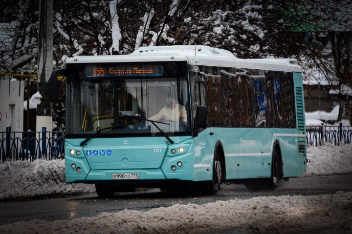 В луганских автобусах появилась возможность оплаты банковской картой